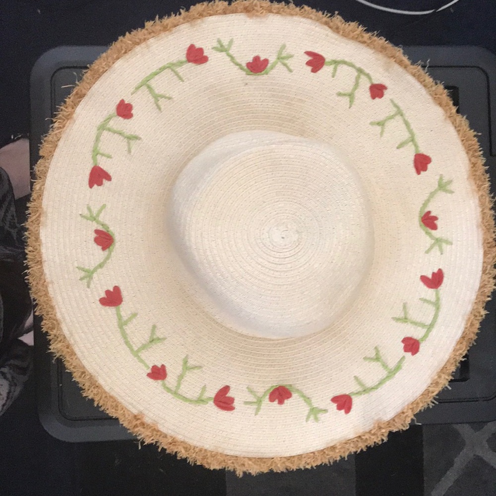 COPY - Straw hat